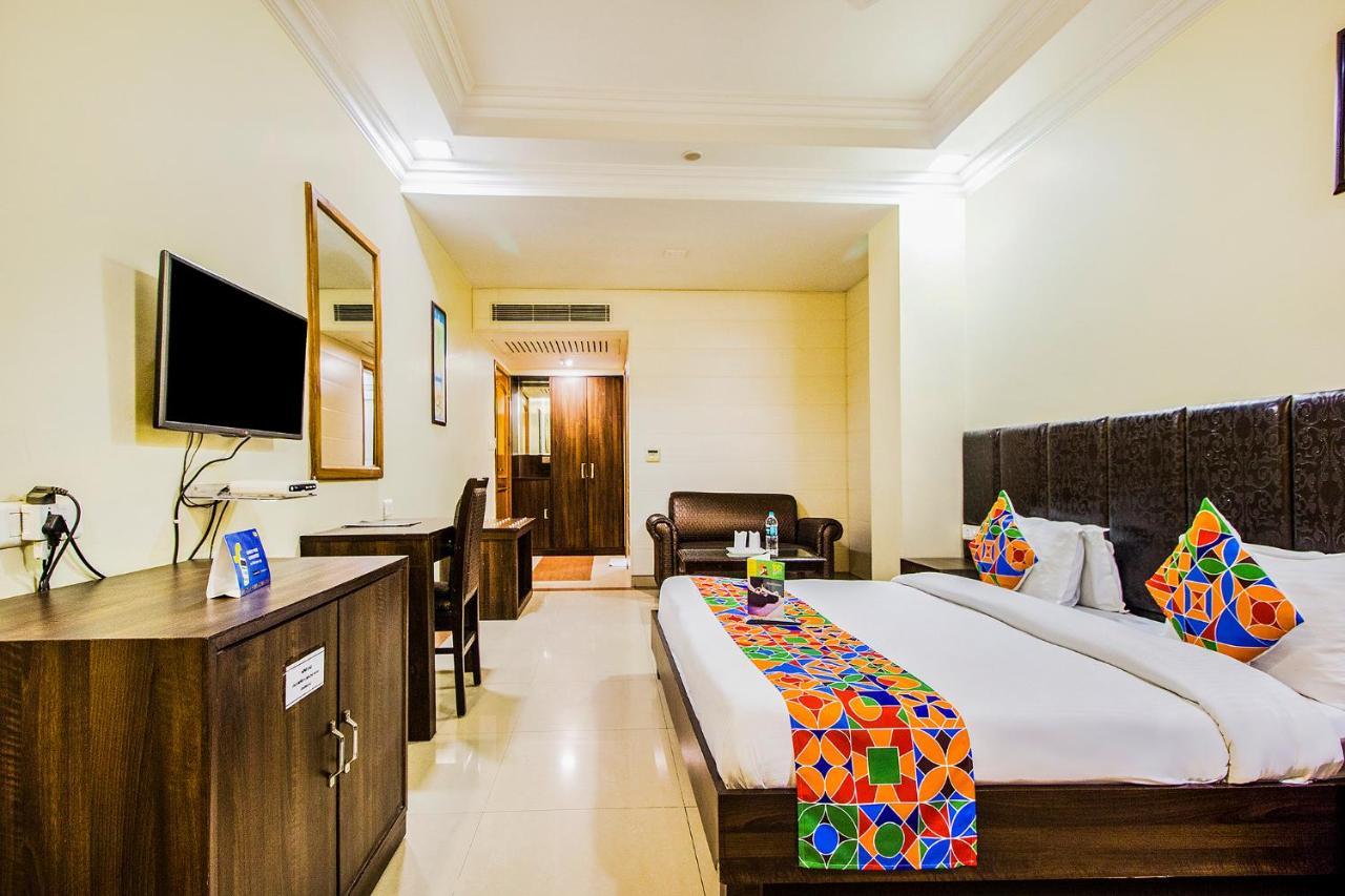 Fabhotel Aaykay Model Town Amritsar Exterior foto