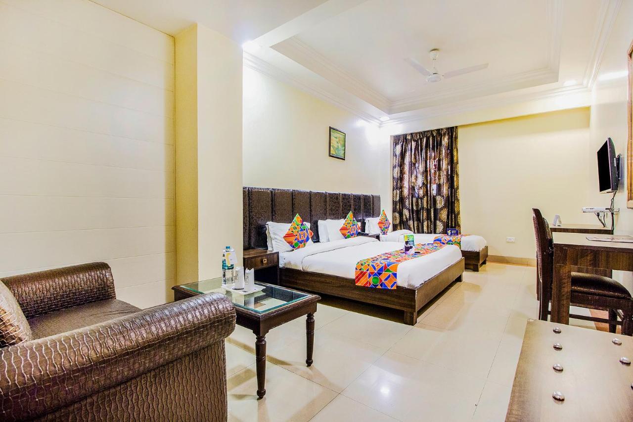 Fabhotel Aaykay Model Town Amritsar Exterior foto