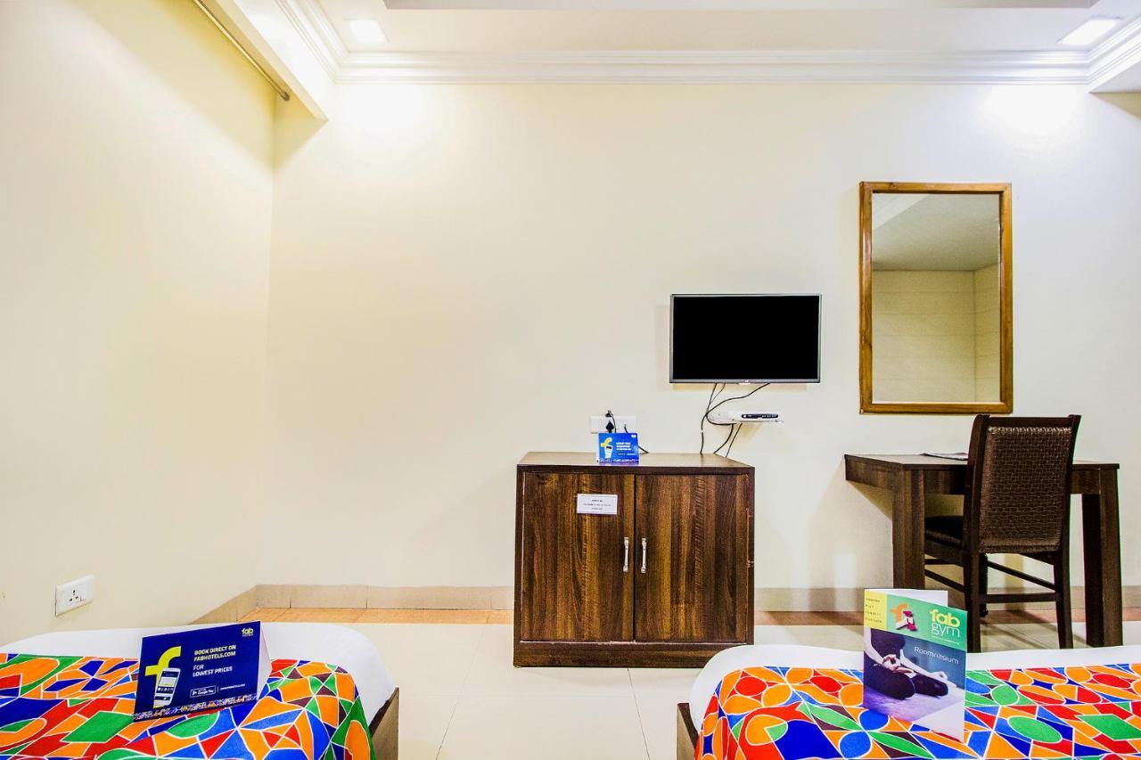 Fabhotel Aaykay Model Town Amritsar Exterior foto
