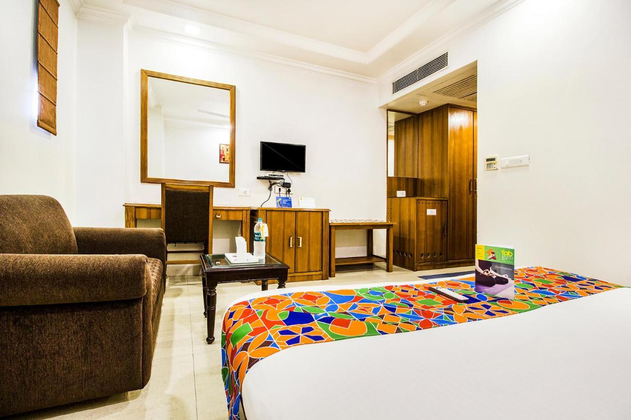 Fabhotel Aaykay Model Town Amritsar Exterior foto